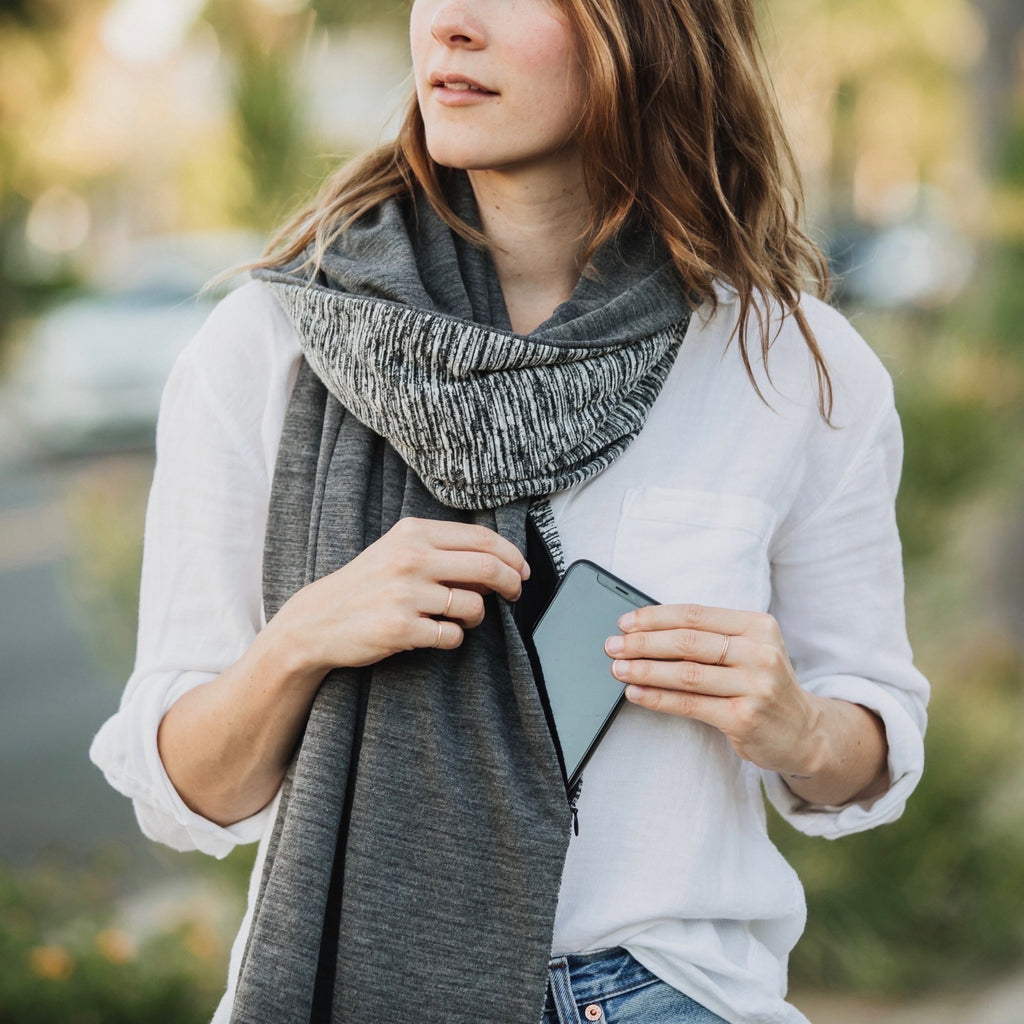 zero grid travel scarf